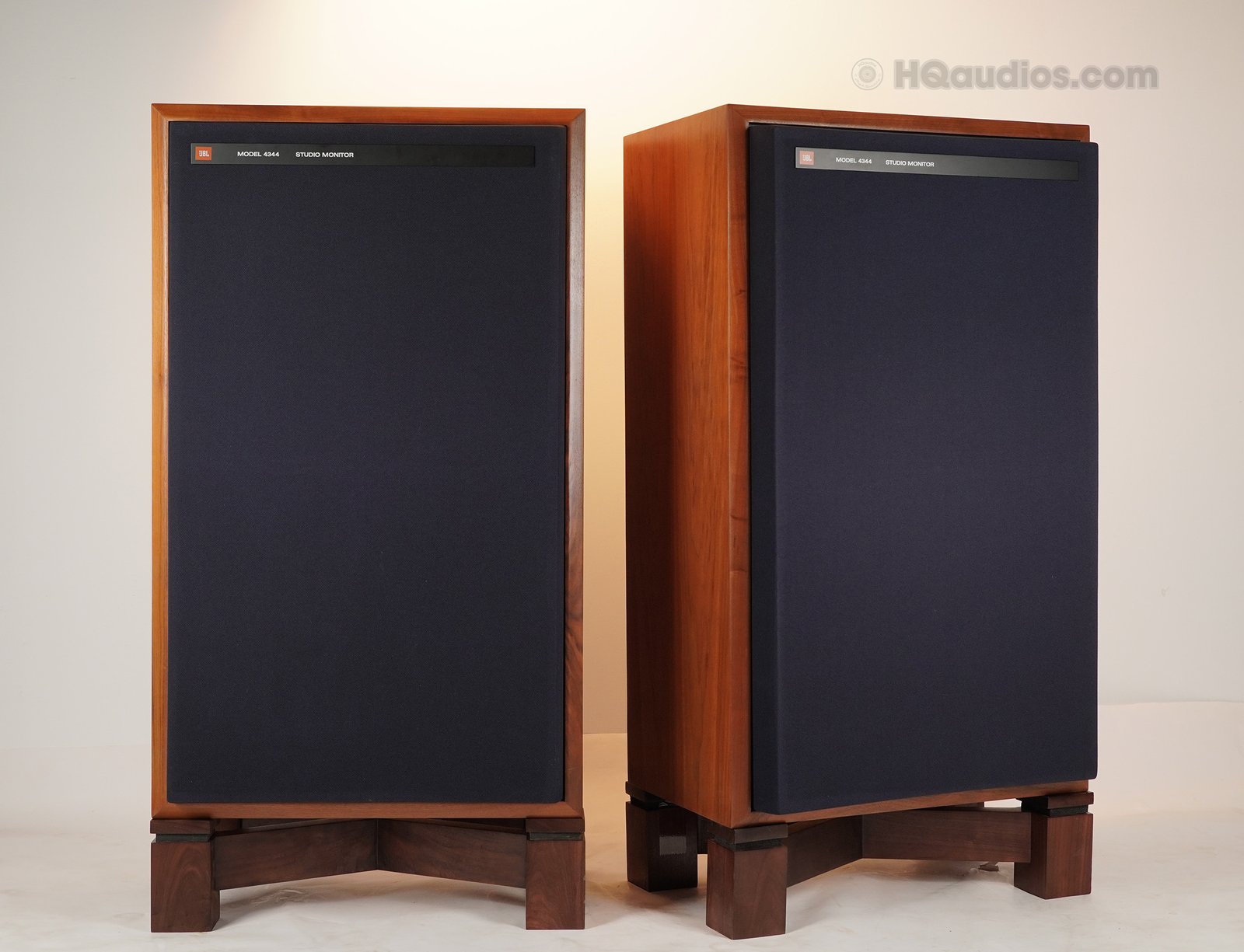 2to0030_jbl_4344_3 2to0030_jbl_4344_3