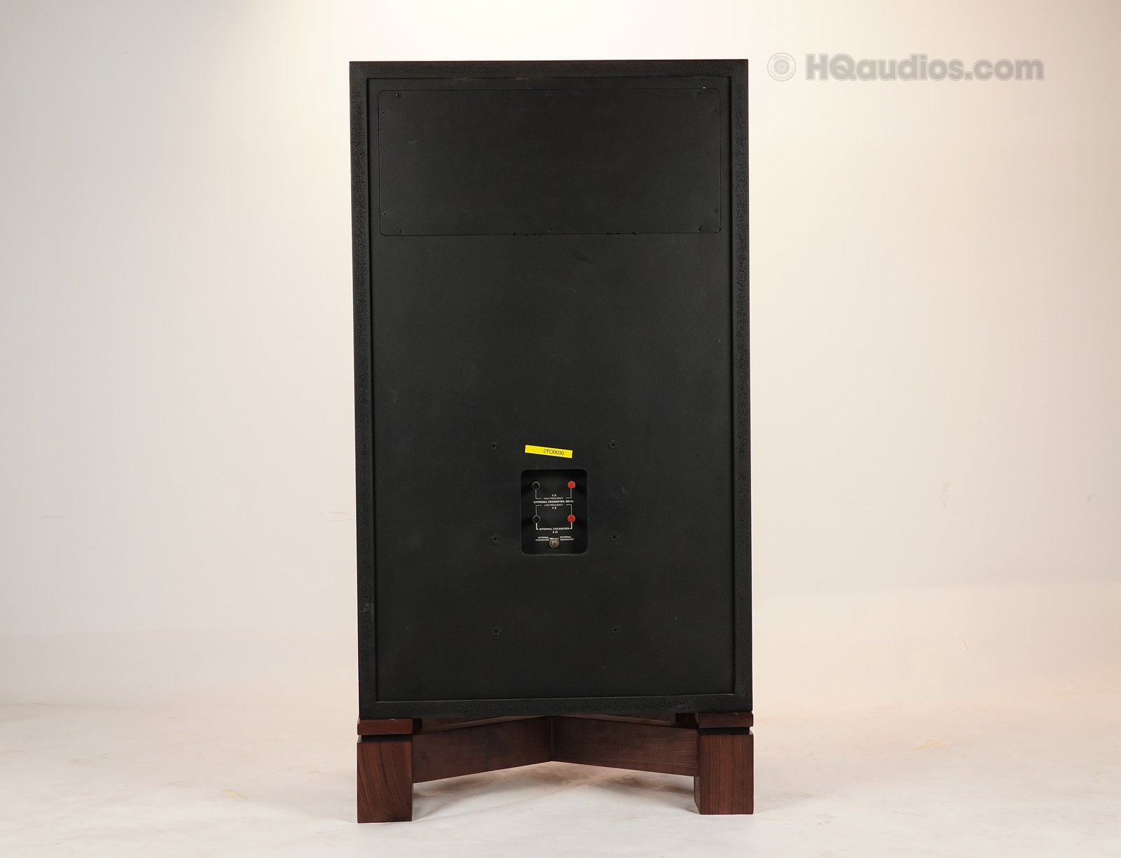 2to0030_jbl_4344_8 2to0030_jbl_4344_8