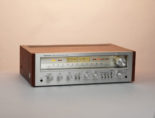 5dqe1459_pioneer_sx-750_receiver_thuml 1