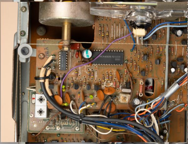 5jke4217_pioneer_sx-3700_receiver_17