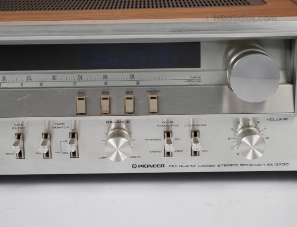 5jke4217_pioneer_sx-3700_receiver_25