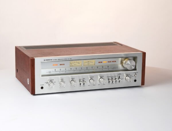 5jke4457_pioneer_sx-750_thuml 1