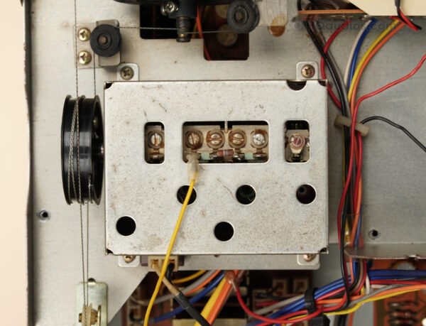 5ujke4063_sansui_9090db_receiver_25