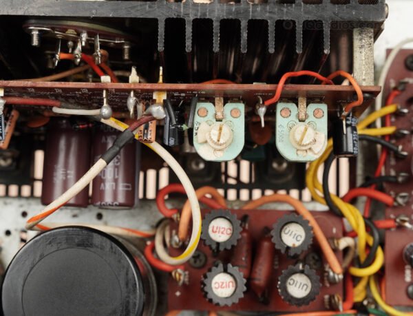 Jke4554_marantz_4240_receiver_49