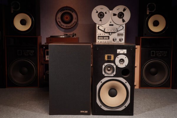 Pioneer_hpm100_speakers_5qpas1067_