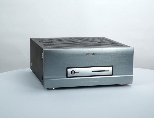 Sherwood_new Castle_power Amplifier_thl0097_thuml 2