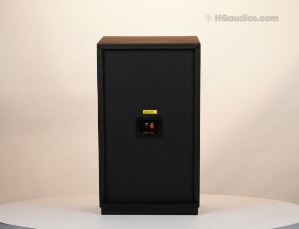 2qe0105_jbl_4312mkii_2