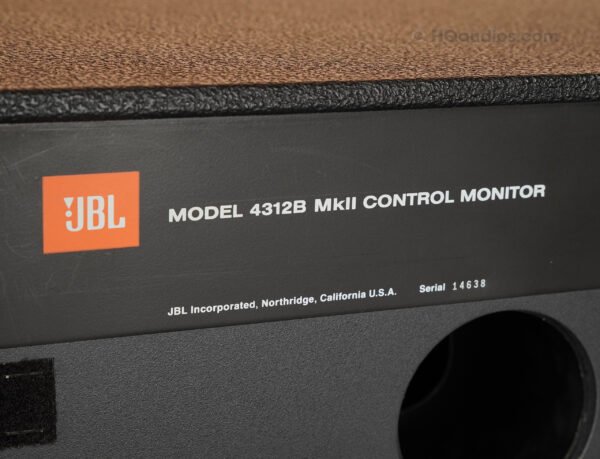 2qe0105_jbl_4312mkii_21