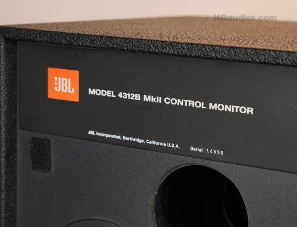 2qe0105_jbl_4312mkii_24