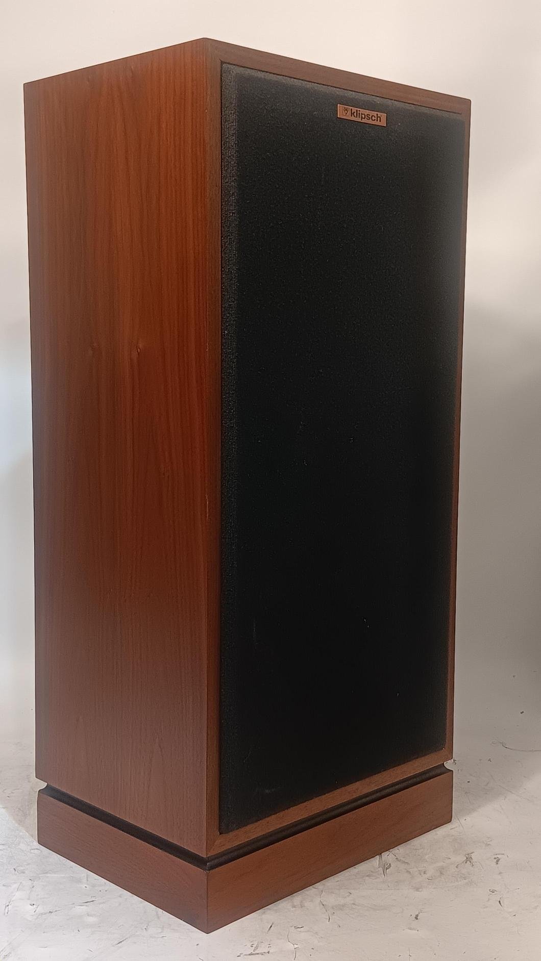 Phương Tiện Truyền Thông (8) Phương Tiện Truyền Thông (8)