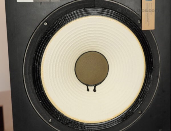 1lilc0625_jbl_l100 Century Black_22