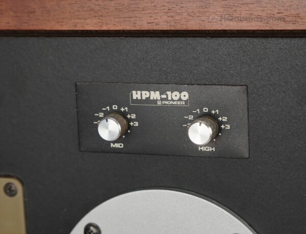 2qe0107_pioneer_hpm-100_24