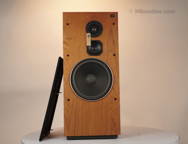 5dqs1526_jbl_l100t_13