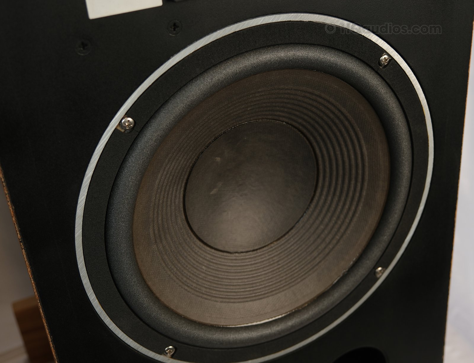 1phlc2538_speakers_jbl-l26 (4) 1phlc2538_speakers_jbl-l26 (4)