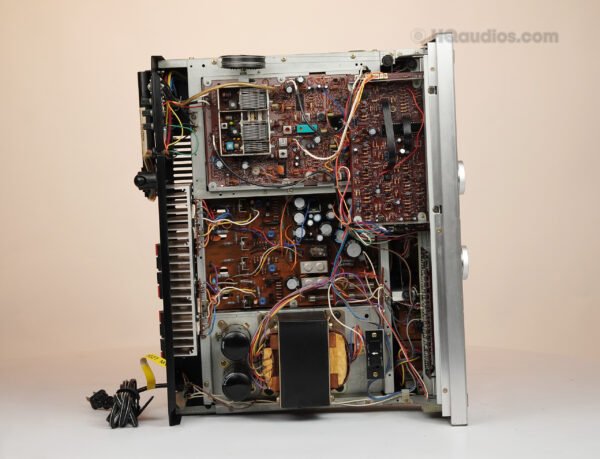 1sesh0027_sansui_g5700 White_1