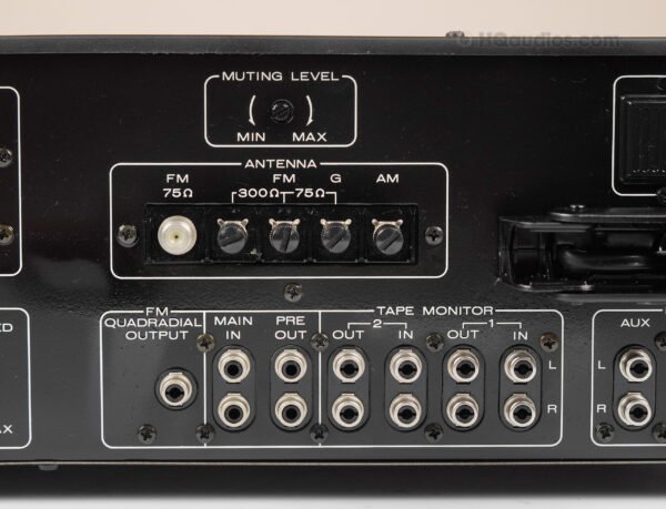 1trsh0321_marantz_2330b_white_13