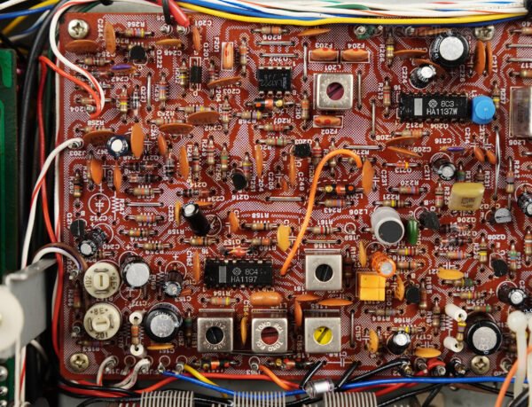 1trsh0321_marantz_2330b_white_2