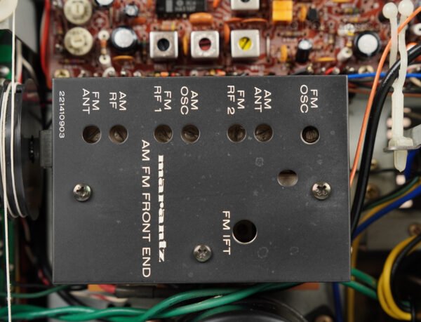 1trsh0321_marantz_2330b_white_5