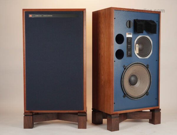 2cc0009_jbl_4344_3