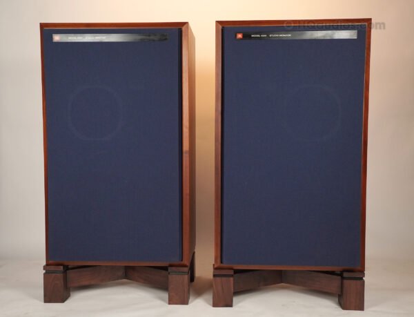 2cc0010_jbl_4344_27