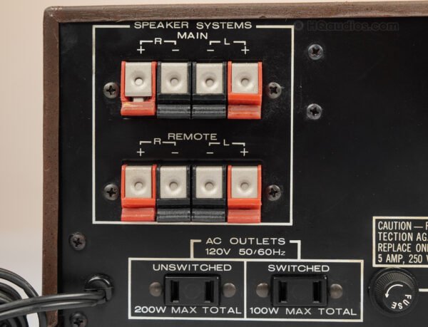2qa0012_marantz_2245 White_13