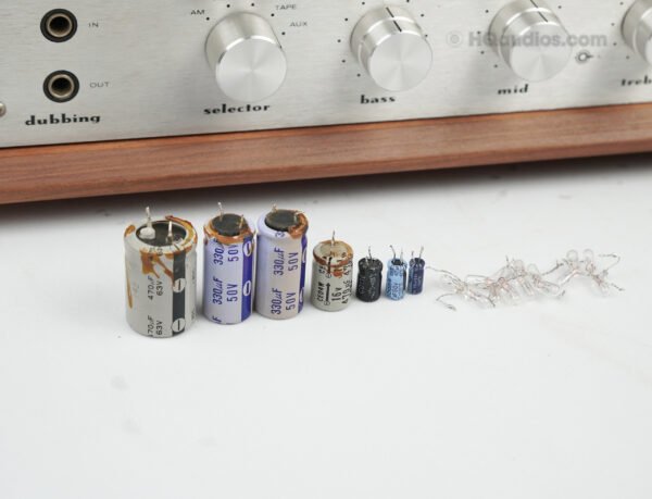 2qa0012_marantz_2245 White_20