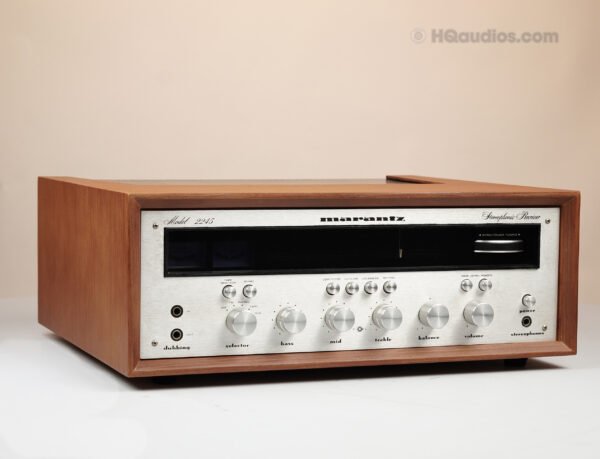 2qa0012_marantz_2245 White_23