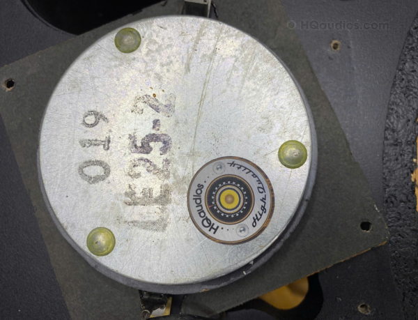 2qe0115_jbl_4311b_23