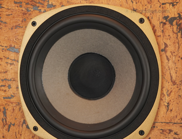 2qe0118_tannoy_stirling_15