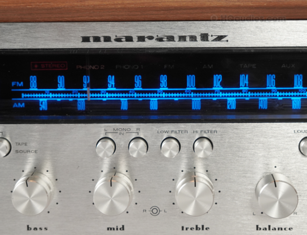 5qve0035_marantz_2270 White_3
