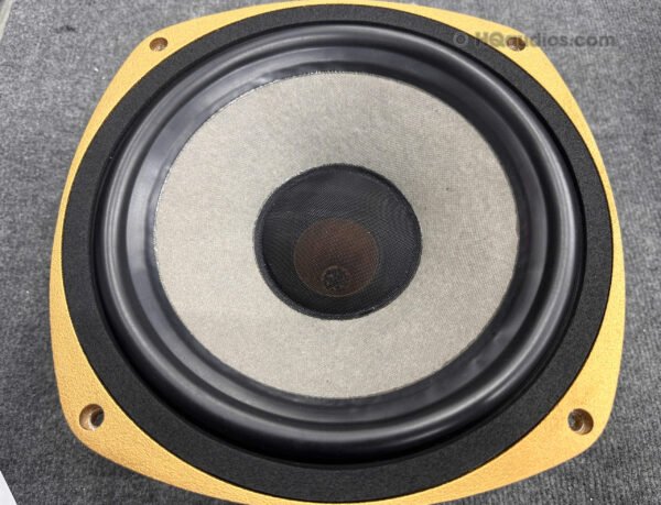62qe0113_tannoy_stirling_29