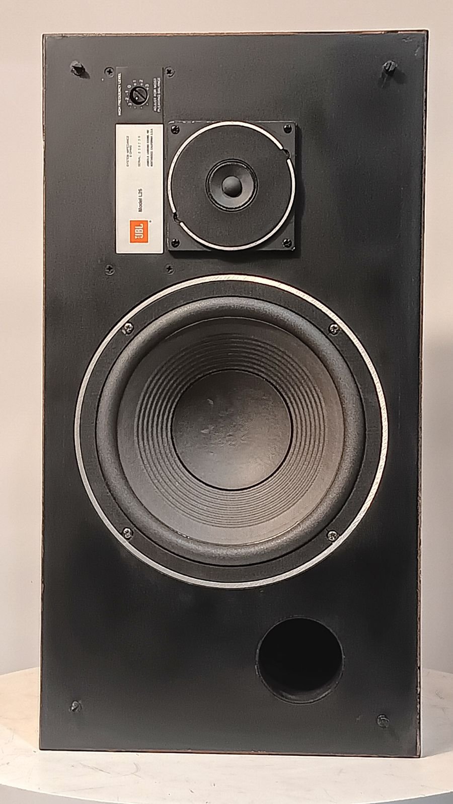 Jbl L26 Speakers_1phlc2538 (13) Jbl L26 Speakers_1phlc2538 (13)