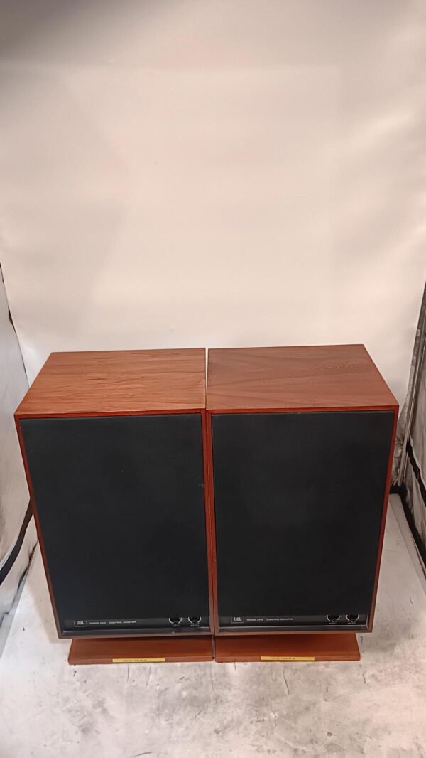 Jbl_4310wx_speakers_1tolc0148 (16)
