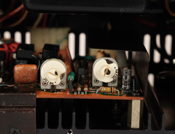 Trsh0191_marantz_140_4
