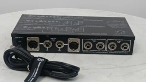 S-l1600 (1)