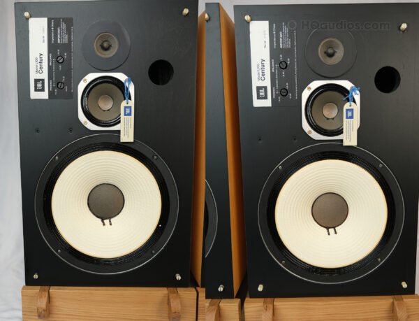 15quss0007_speakers_jbl_l100 Century (10)