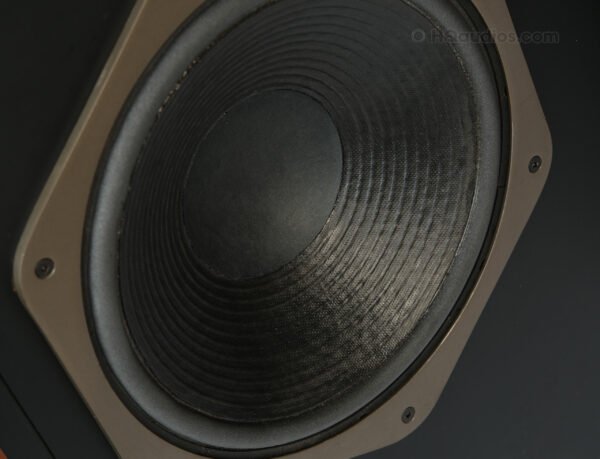 1selc2588_speakers_marantz_m16 (7)