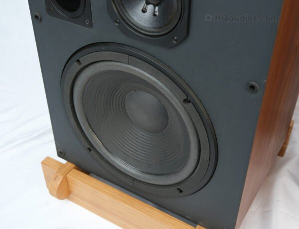 1thlc1541_speakers_jbl-4410 (5)