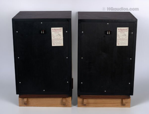1tolc1735_speakers_klipsch_hwo (1)