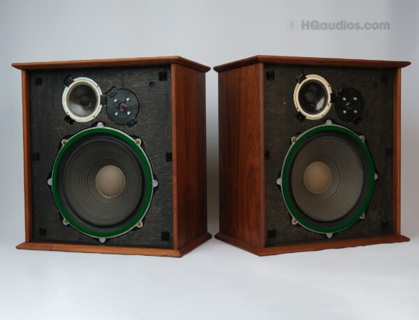 1tolc2262_speakers_wharfedale-w70e (5)