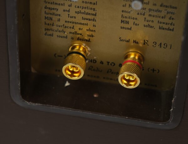 1tolc2262_speakers_wharfedale-w70e (7)