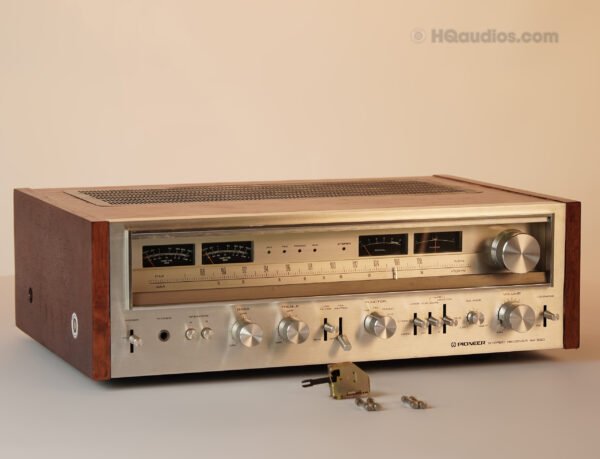 1tosh0133_pioneer_sx-880 White (25)