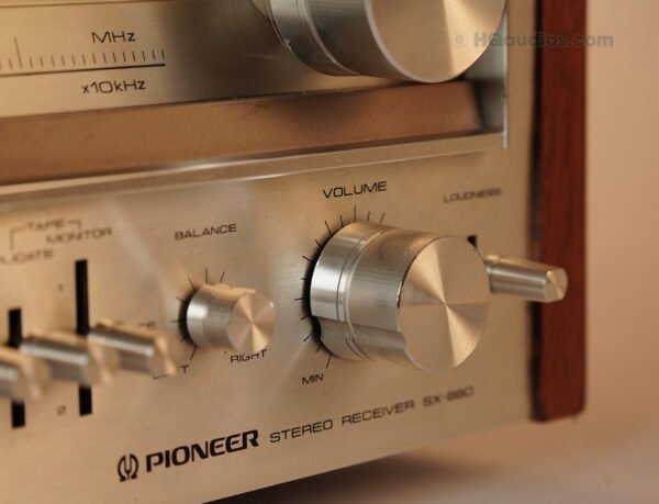 1tosh0133_pioneer_sx-880 White (26)