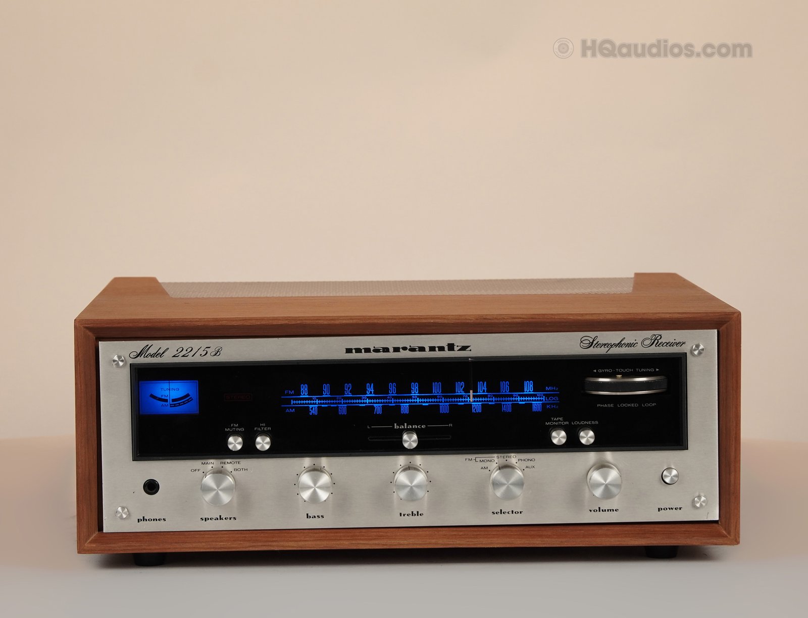 1trsh0157_marantz_2215b (14) 1trsh0157_marantz_2215b (14)
