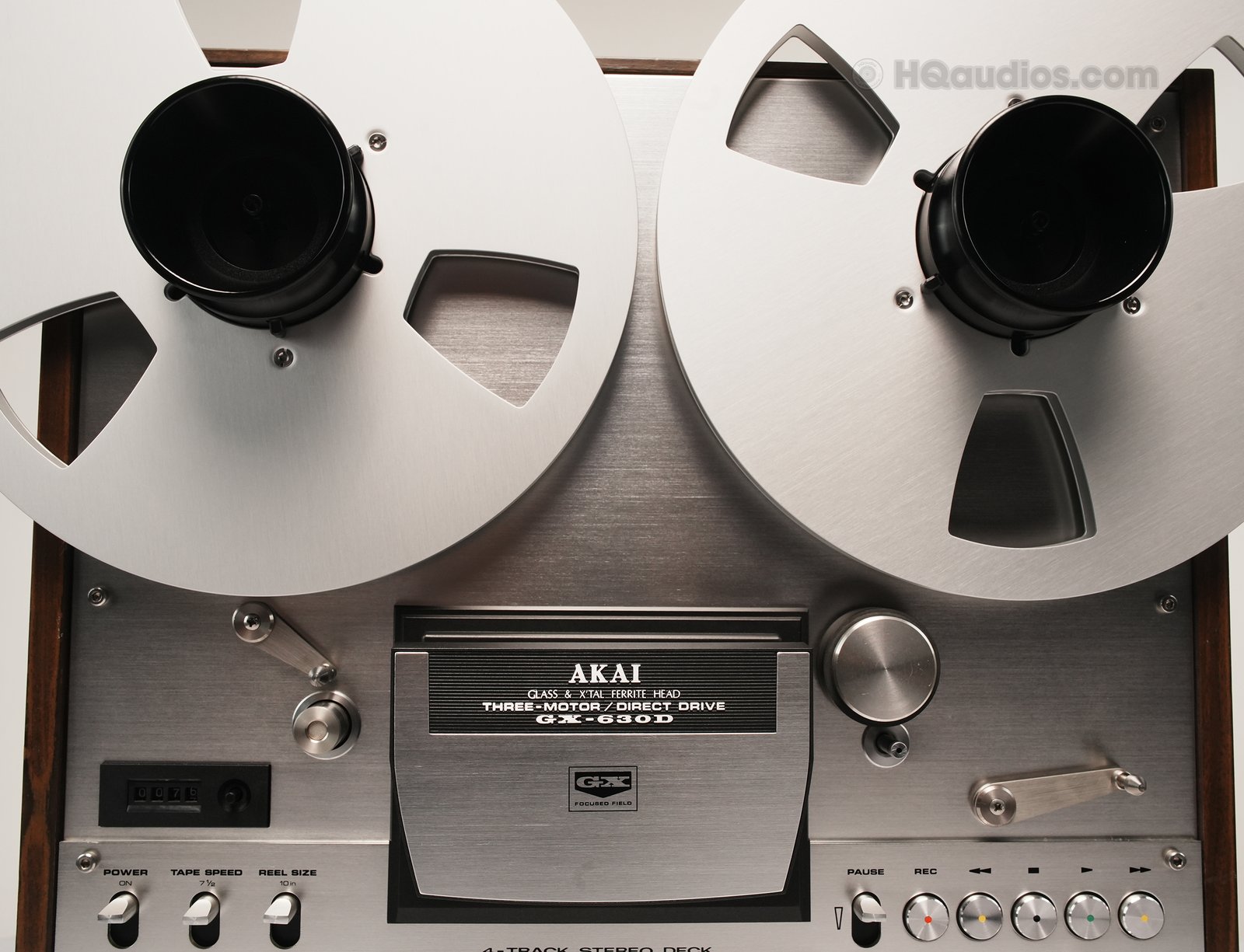 5jke4251_rtr_akai_gs-630d White (11) 5jke4251_rtr_akai_gs-630d White (11)