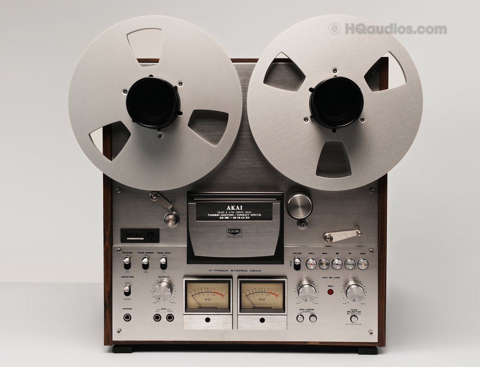 5jke4251_rtr_akai_gs-630d White (19) 5jke4251_rtr_akai_gs-630d White (19)