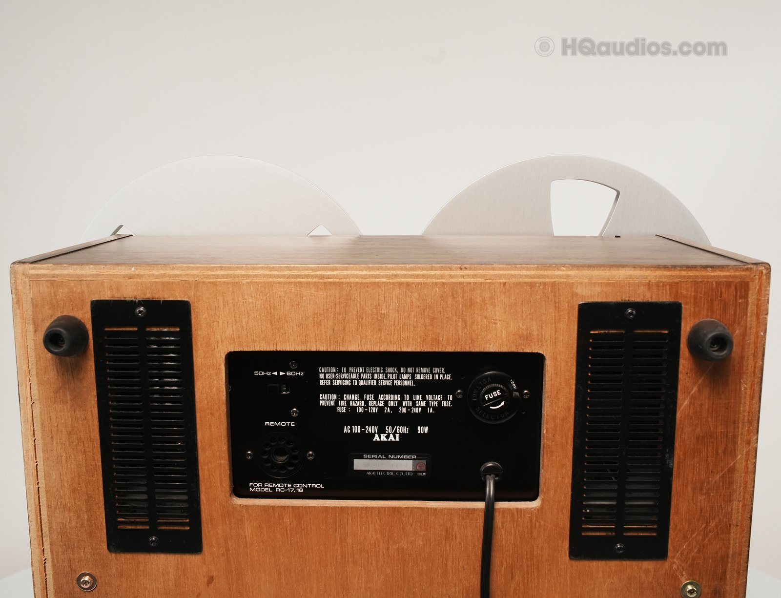 5jke4251_rtr_akai_gs-630d White (8) 5jke4251_rtr_akai_gs-630d White (8)