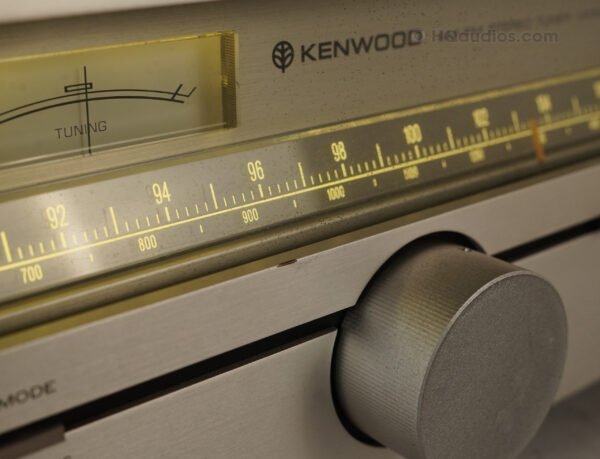 5qde1464_kenwood_kt-615 (10)