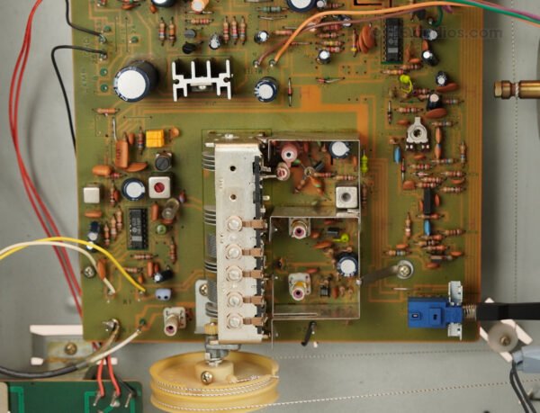 5qde1464_kenwood_kt-615 (17)