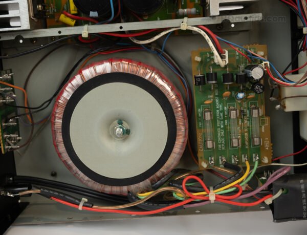 Dqe1798_carver Tfm-15cb_power Amplifier (10)